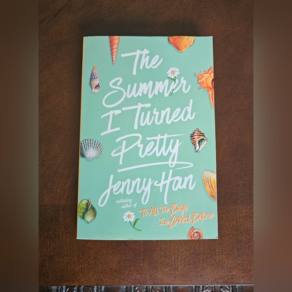 The Summer I Turned Pretty by Jenny Han Book